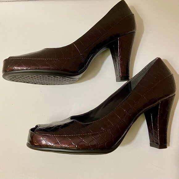 Aerosoles Super Comfort brown reptile leather peep toe heels, 9 - Picture 14 of 14